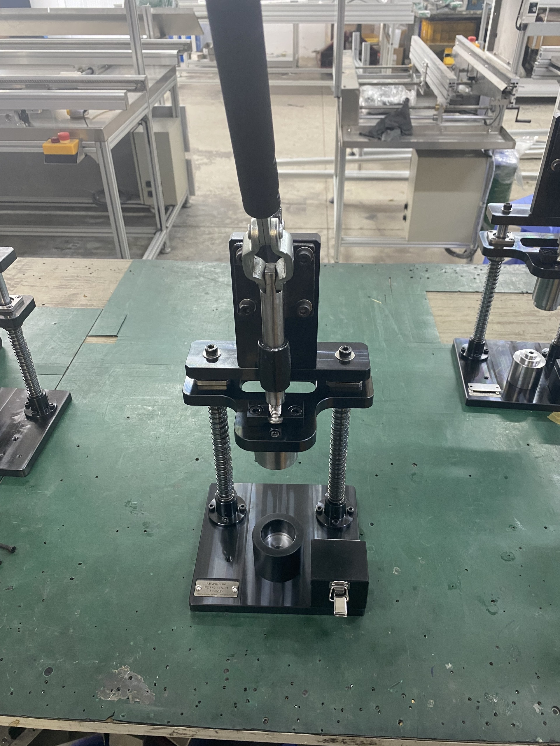 GIA CÔNG CHI TIẾT