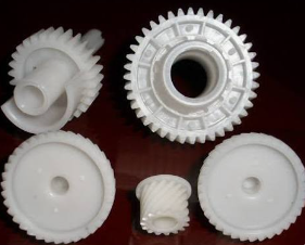 GIA CÔNG SẢN PHẨM LÀM TỪ NHỰA POM, PVC, PE, PA, BAKELITE
